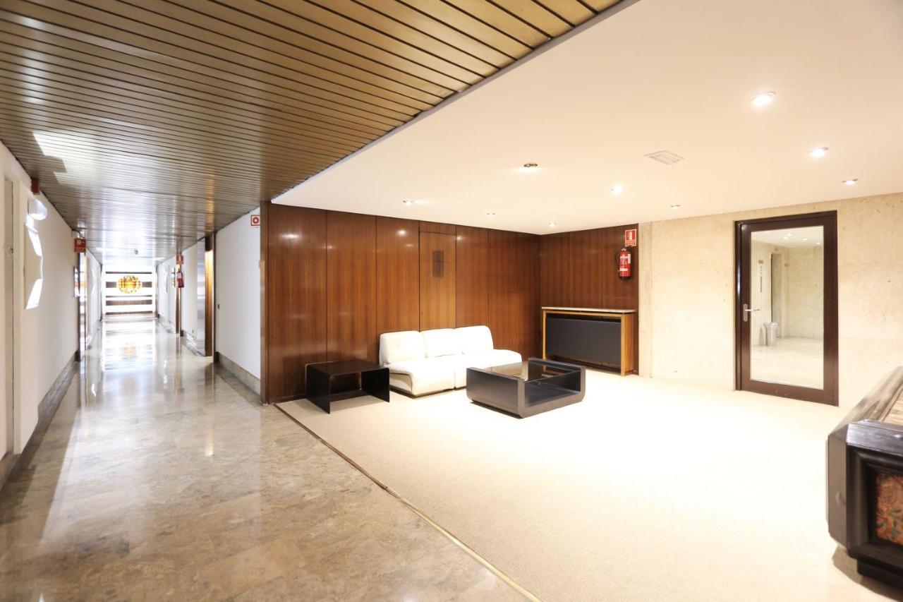 Urbantec Realty - Plaza De Colon — Photos 3